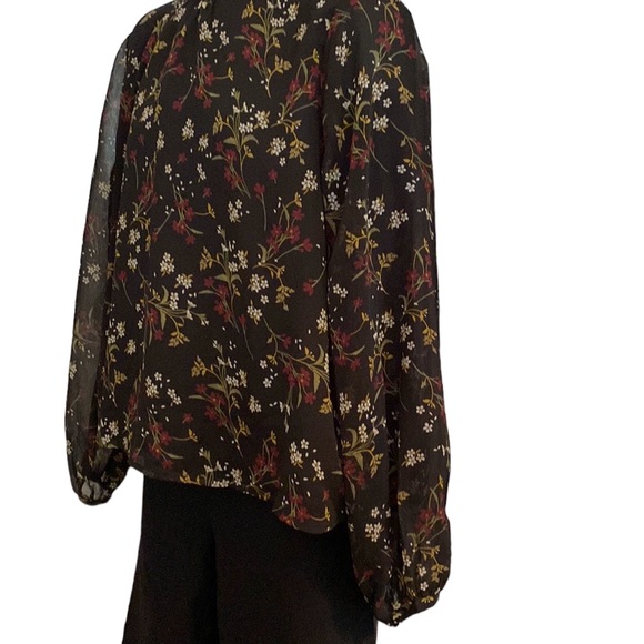 BB Dakota long sleeved blouse size large. - Picture 2 of 9